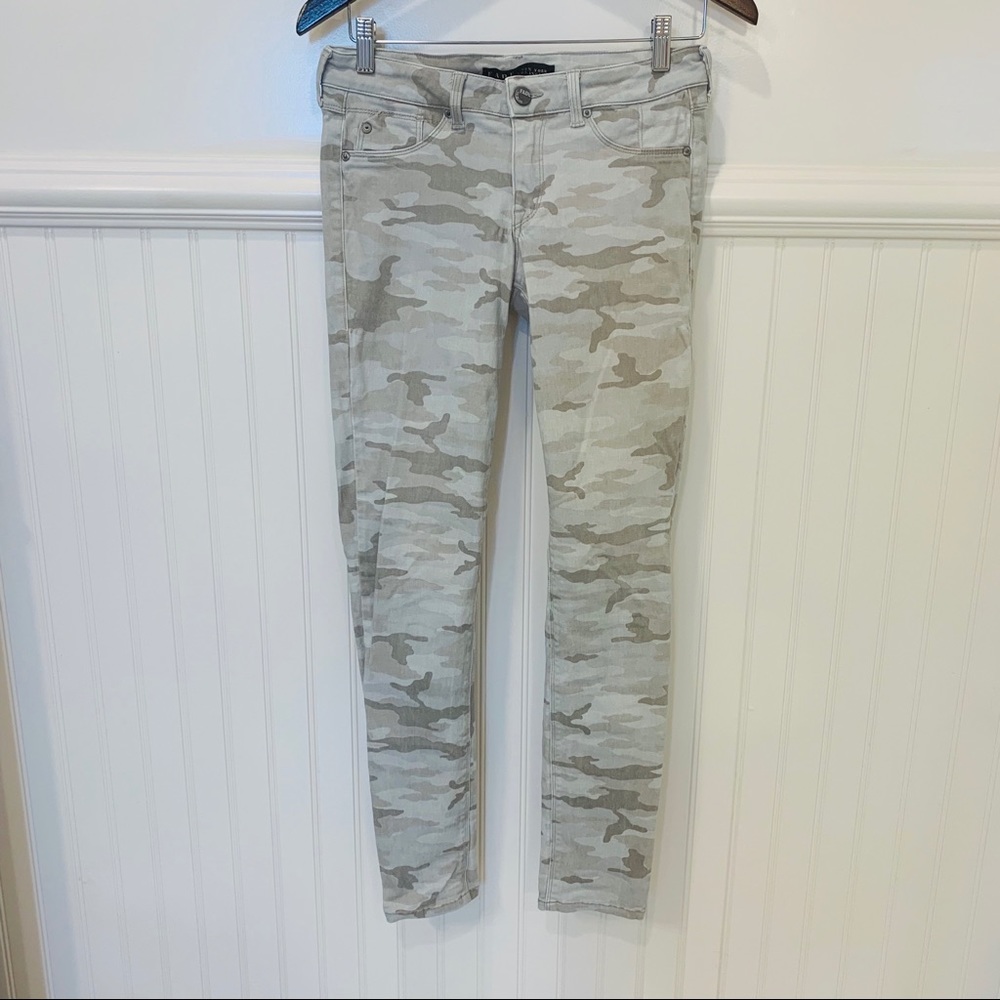 Fade to Blue khaki camo super skinny jeans
